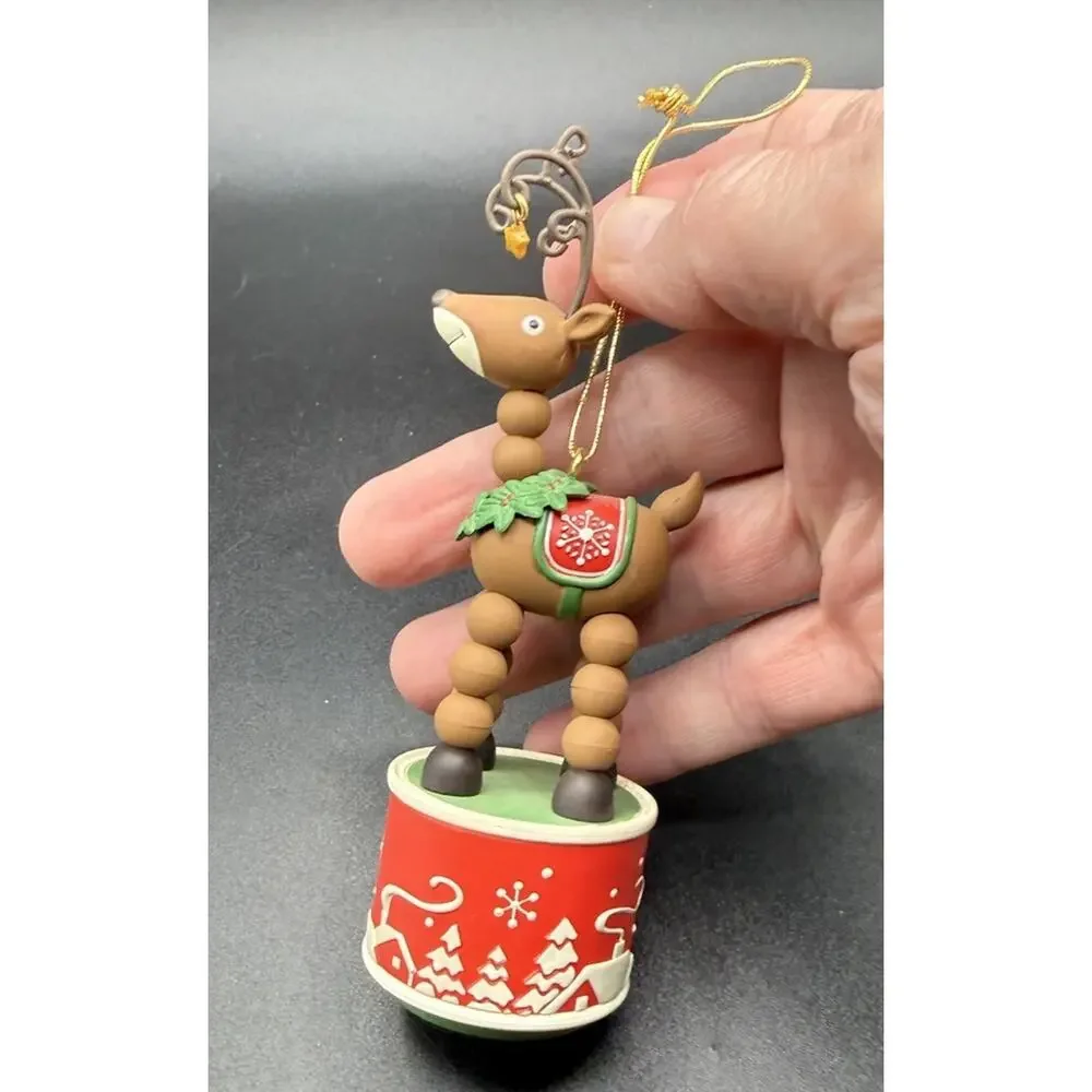 Hallmark Keepsake Ornament Wiggle-Wobble Reindeer QXG3086 No Box Lo16